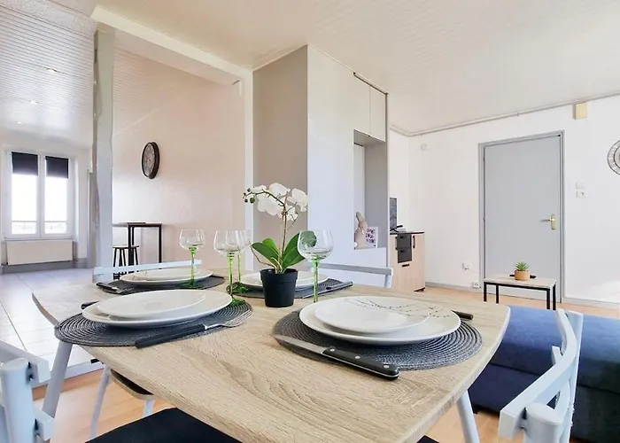 Apartment Loft Lumineux Pres Du Port Du Canal